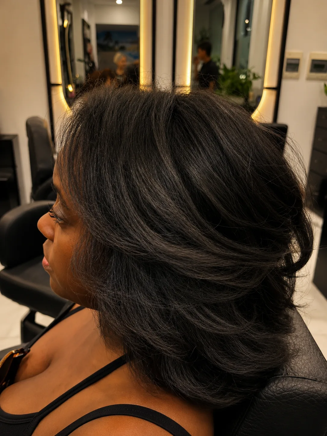 Zimi Hair Salon Da Nang – Layered Cut